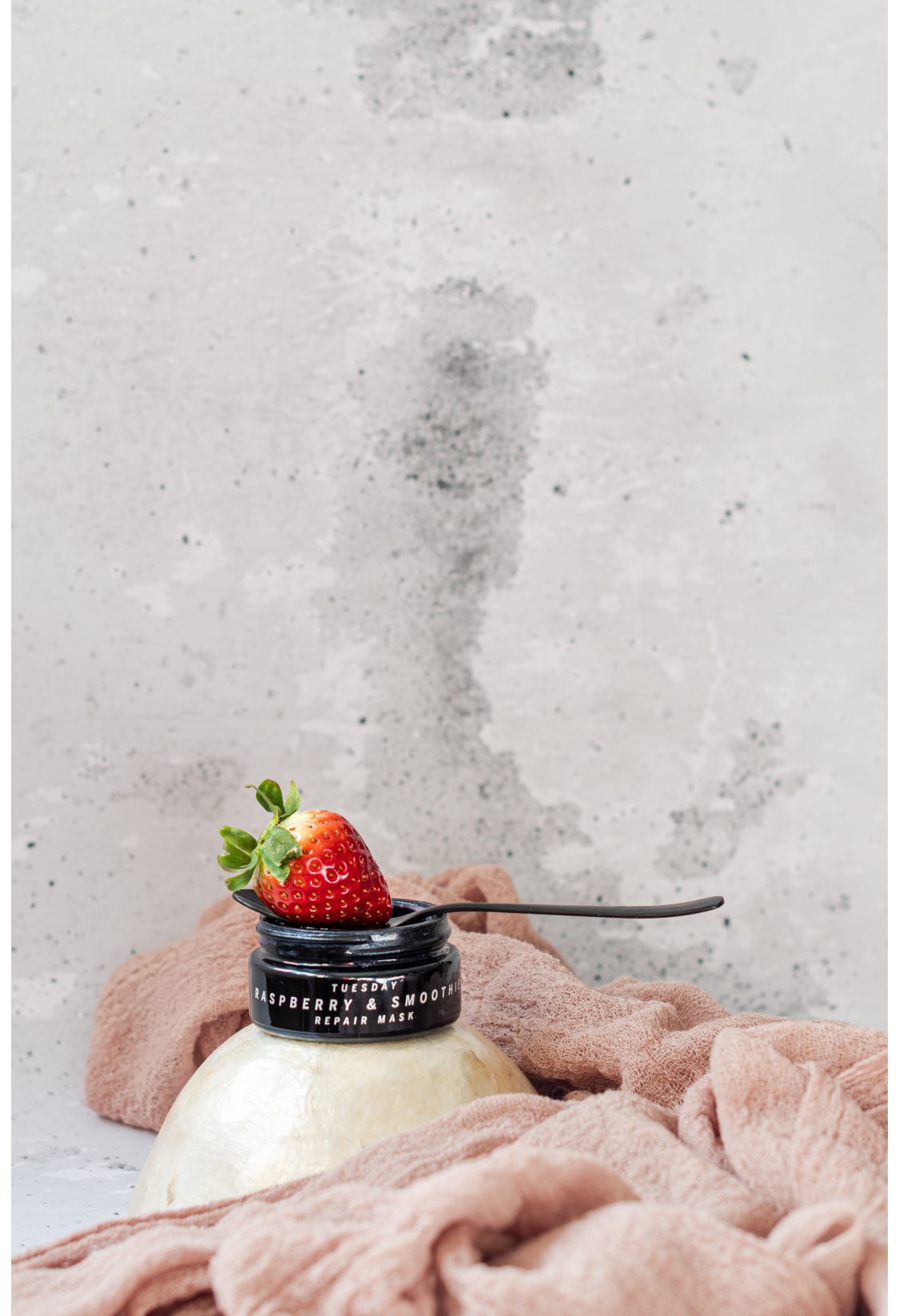 Tuesday Raspberry&Smoothie Repair Mask